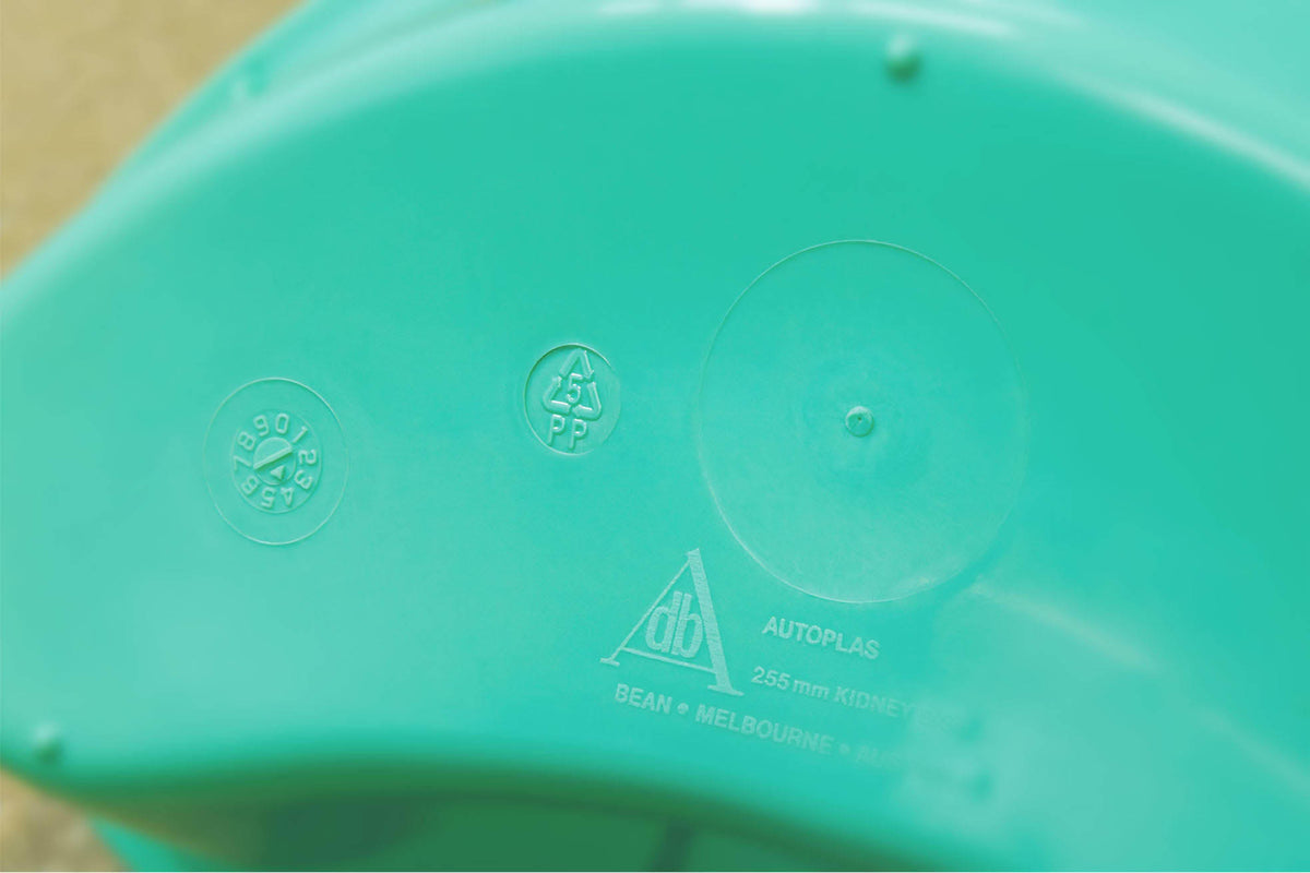 The underside of an Autoplas 255mm kidney dish, moulded in Melbourne