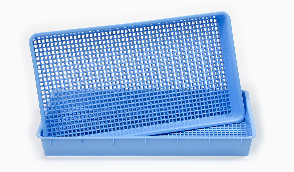 540x300x60mm Perforated Tray