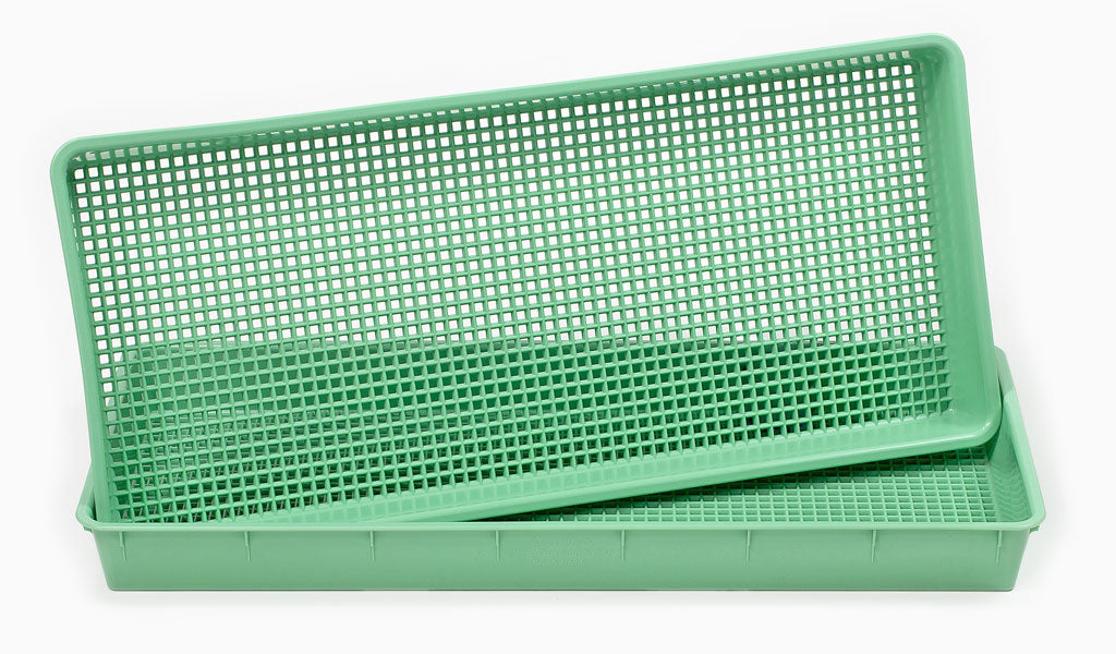 660x300x60mm Perforated Tray