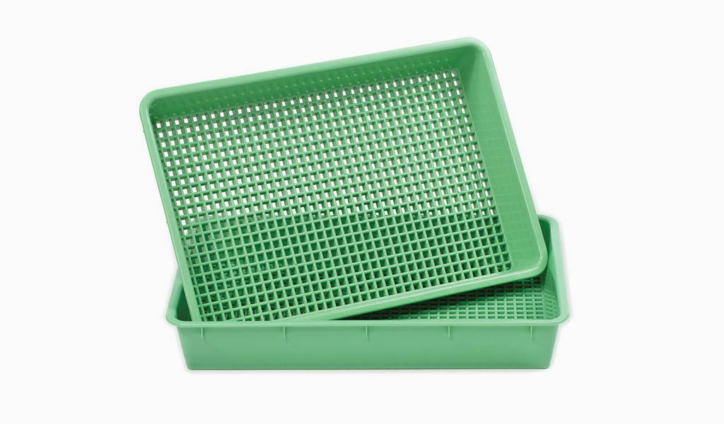 400x270x60mm Perforated Tray
